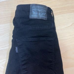 Black Levi’s